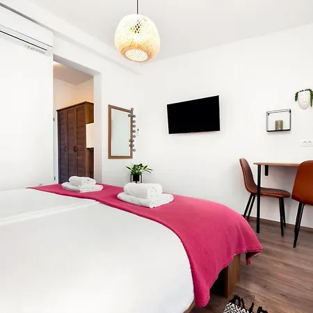 Bohemian krevet i doručak 4*
