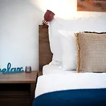 Bohemian Oda ve Kahvaltı 4*