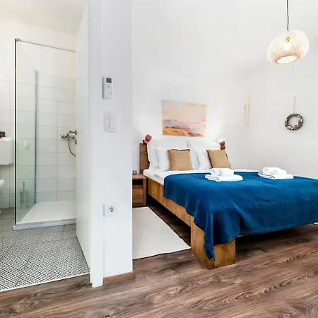 Bed & Breakfast Bohemian 4*